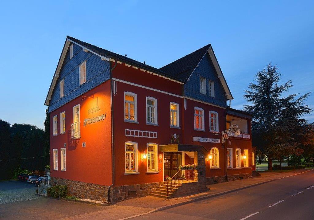 Hotel Stremme Гуммерсбах Экстерьер фото